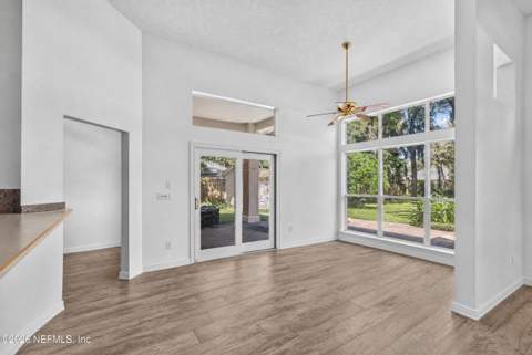 965 Lawhon Drive, Jacksonville FL - photo 17 of 31