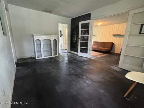 122 W 63rd Street, Jacksonville FL - photo 7 of 26