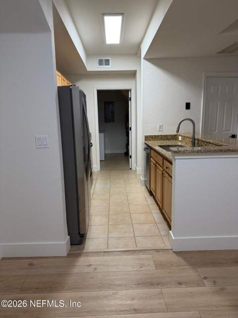 10075 Gate Parkway #1306, Jacksonville FL - photo 6 of 17