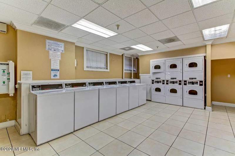 1 bedroom Condominium at 311 W Ashley Street #1206, Residences At City Place, Jacksonville — photo 4