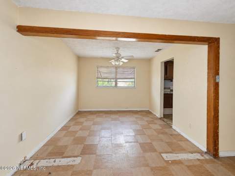 10933 Luana Drive, Jacksonville FL - photo 12 of 29