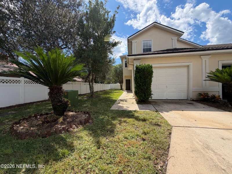 3 bedroom Single Family Residence at 1211 Southern Stream Court, Southern Creek, St. Johns — photo 1