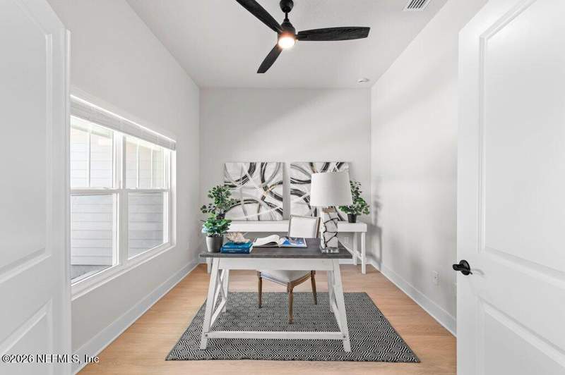 4 bedroom Single Family Residence at 12351 Tiny Drive, John Broward Grant, Jacksonville — photo 4