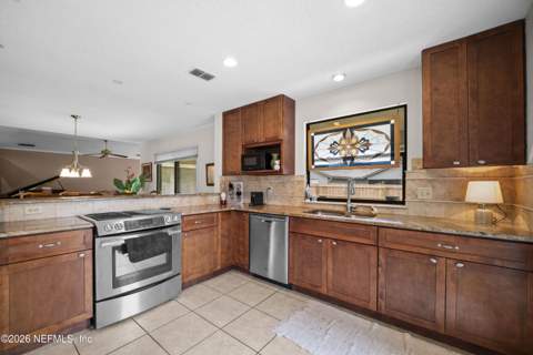 9088 Cotswold Way, Jacksonville FL - photo 19 of 44
