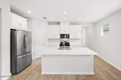 71 Spruce Hill Point, St. Johns FL - photo 10 of 30