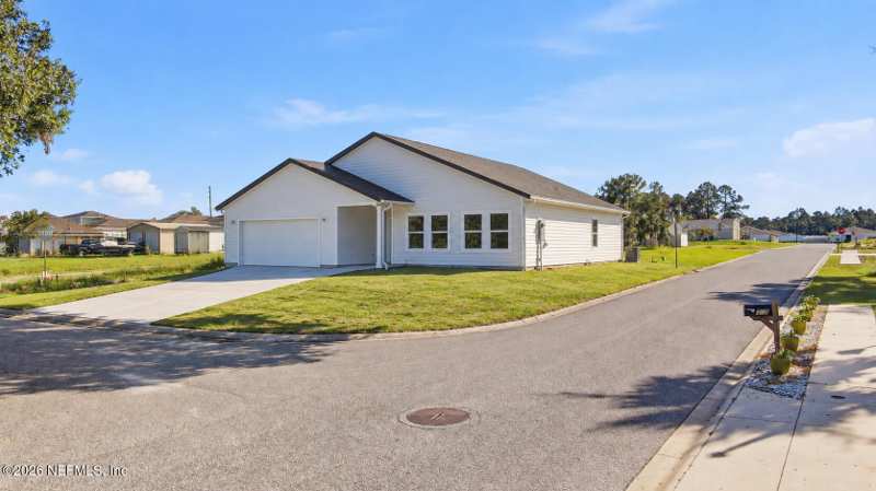 3 bedroom Single Family Residence at 115 Siesta Circle, Welaka Village, Welaka — photo 1