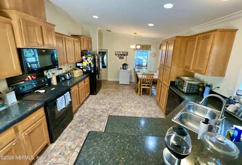 104 Silver Dollar Drive, Hawthorne FL - photo 15 of 34