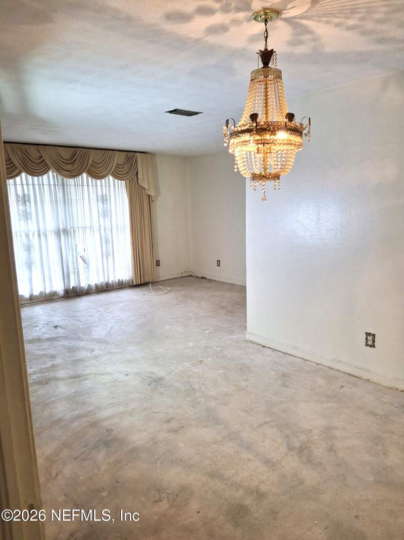 3 bedroom Single Family Residence at 2138 Ribault Scenic Drive, Lake Forest Hills, Jacksonville — photo 4