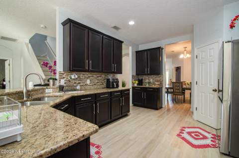 817 Sunny Stroll Drive, Middleburg FL - photo 13 of 35