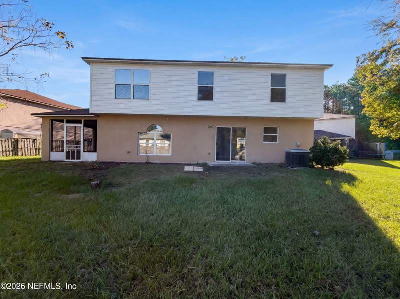 5 bedroom Single Family Residence at 8215 Foxdale Drive, Foxwood, Jacksonville — photo 5