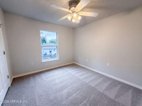 8215 Foxdale Drive, Jacksonville FL - photo 17 of 32