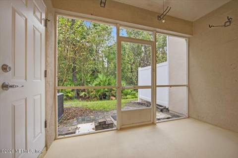 6627 Arching Branch Circle, Jacksonville FL - photo 19 of 22