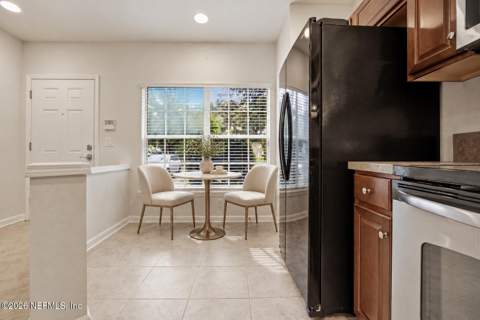 6627 Arching Branch Circle, Jacksonville FL - photo 7 of 22