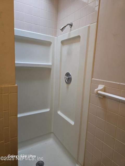 7772 Lake Park Drive, Jacksonville FL - photo 14 of 14