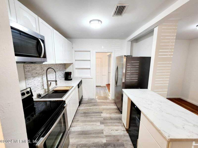 3 bedroom Single Family Residence at 1823 E 25th Street, Long Branch, Jacksonville — photo 5