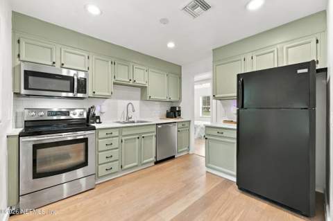 2445 Community Road, Jacksonville FL - photo 13 of 28
