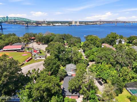 1244 Glengarry Road, Jacksonville FL - photo 7 of 48