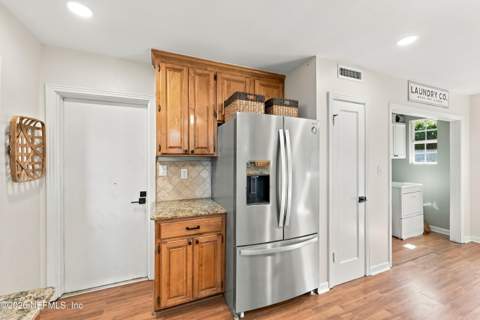1244 Glengarry Road, Jacksonville FL - photo 17 of 48