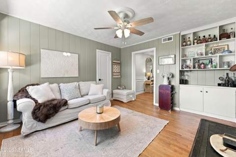 1244 Glengarry Road, Jacksonville FL - photo 18 of 48