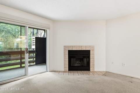 1604 Arcadia Drive #106, Jacksonville FL - photo 11 of 24