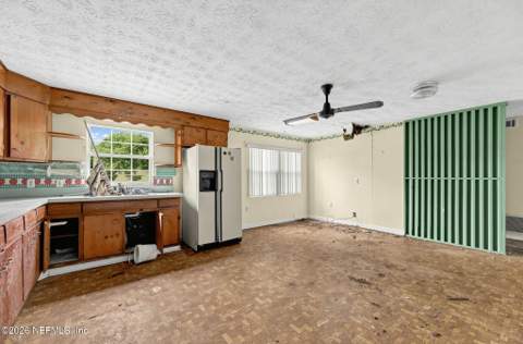 7521 Pinnacle Drive, Jacksonville FL - photo 11 of 29
