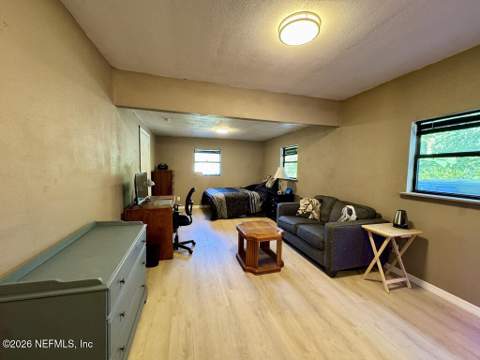 9023 Jackson Avenue, Jacksonville FL - photo 17 of 22