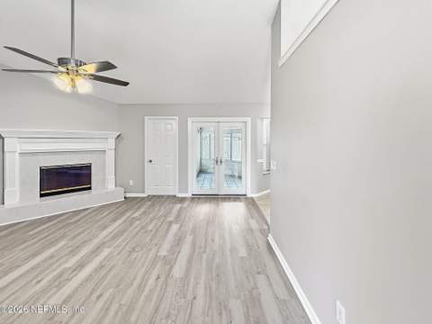 811 Swinford Court, Orange Park FL - photo 14 of 100