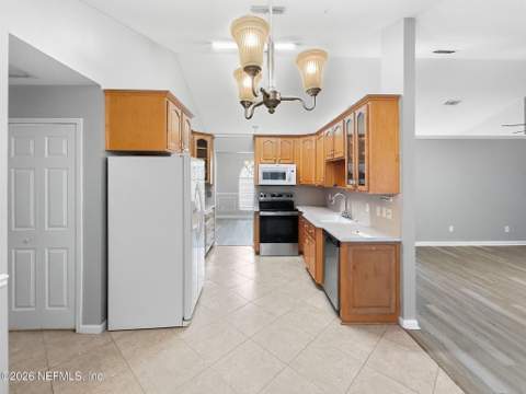 811 Swinford Court, Orange Park FL - photo 21 of 100