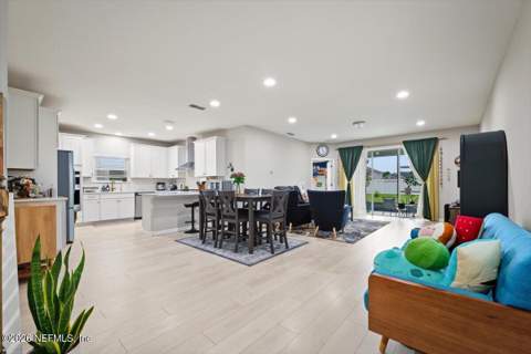 512 Silver Landing Drive, St. Augustine FL - photo 9 of 47
