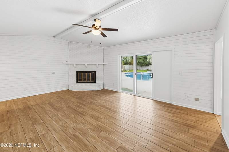 4 bedroom Single Family Residence at 957 Aspen Ridge Court, Foxridge, Orange Park — photo 4