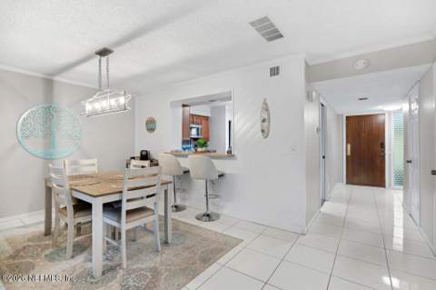 7956 Los Robles Court #7956, Jacksonville FL - photo 6 of 40