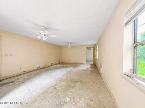10933 Luana Drive, Jacksonville FL - photo 18 of 24