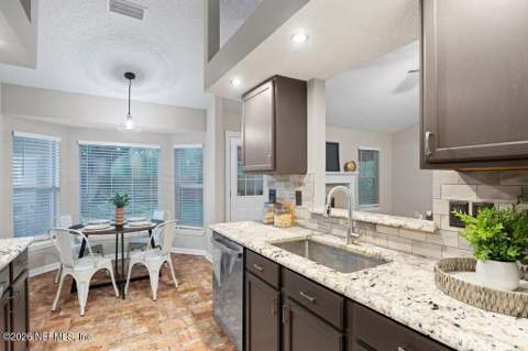 3497 Ayrshire Street, Jacksonville FL - photo 16 of 33