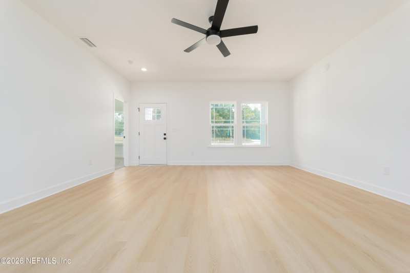 3 bedroom Single Family Residence at 450 SE 72nd Street, Crystal Lake Homesites, Starke — photo 1