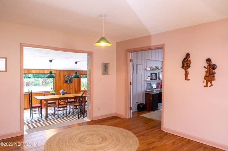 3 bedroom Single Family Residence at 7043 Madrid Avenue, San Jose, Jacksonville — photo 5