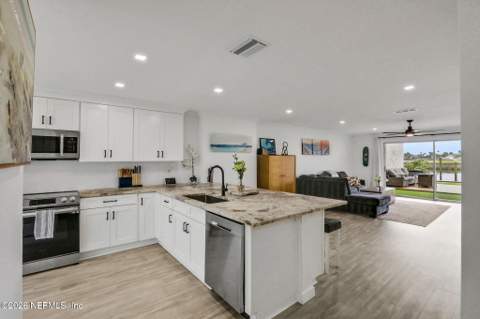 14750 Beach Boulevard #26, Jacksonville FL - photo 9 of 78