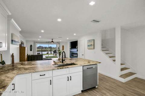 14750 Beach Boulevard #26, Jacksonville FL - photo 14 of 78