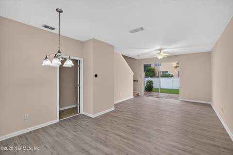 3762 Hartsfield Forest Circle, Jacksonville FL - photo 6 of 28