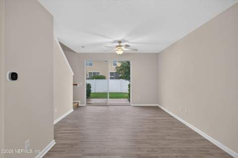 3762 Hartsfield Forest Circle, Jacksonville FL - photo 7 of 28
