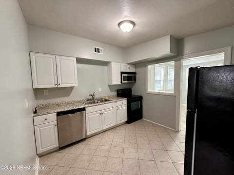 10708 Briarcliff Road, Jacksonville FL - photo 12 of 34