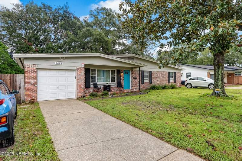 3 bedroom Single Family Residence at 3483 Thornhill Drive, Ft Caroline Club Est, Jacksonville — photo 2