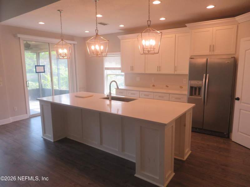 4 bedroom Single Family Residence at 5715 Rainbow Lake Drive, Sweetwater Creek South, Jacksonville — photo 2