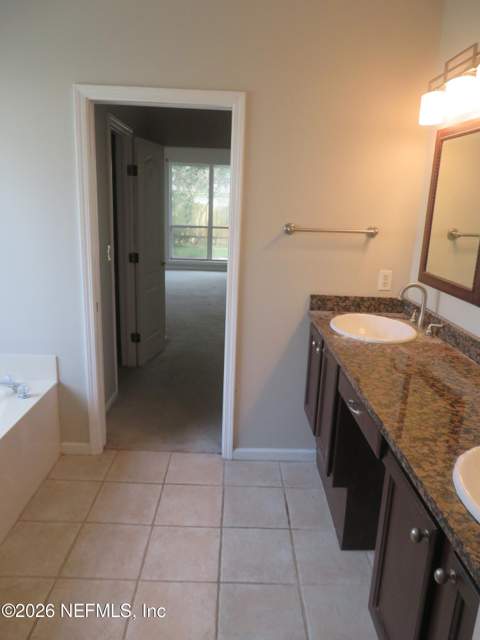 5715 Rainbow Lake Drive, Jacksonville FL - photo 21 of 50