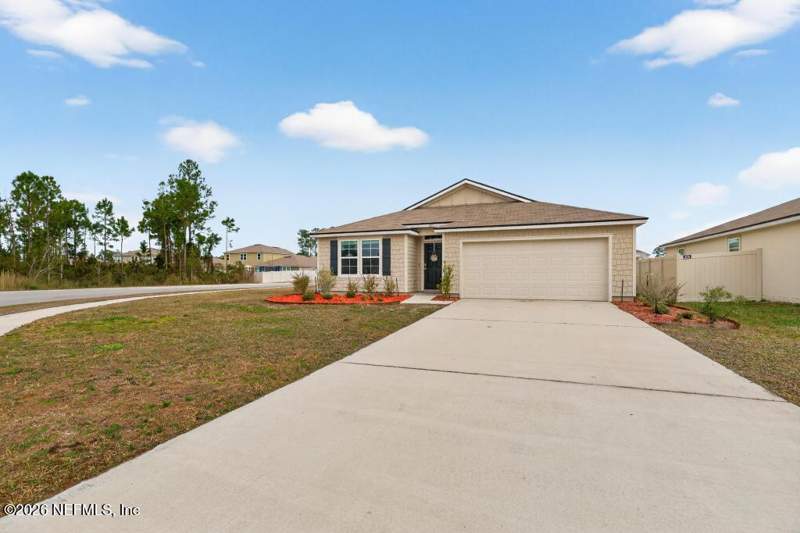4 bedroom Single Family Residence at 70155 Roseapple Court, River Glen, Yulee — photo 3
