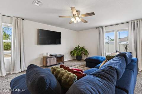 70155 Roseapple Court, Yulee FL - photo 10 of 38