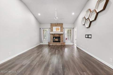 3850 Marnie Place, Jacksonville FL - photo 10 of 36