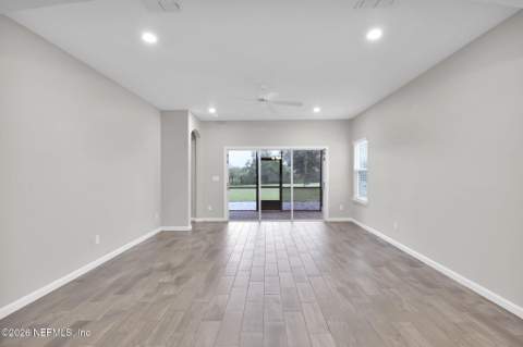 1289 Kendall Drive, Jacksonville FL - photo 20 of 56