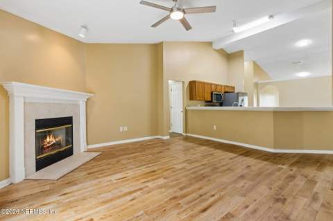 1318 Yellow Jacket Court, Jacksonville FL - photo 24 of 48