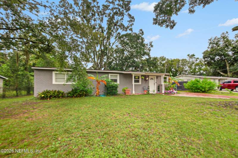 4 bedroom Single Family Residence at 2307 Looking Glass Lane, Cedar Hills Estates, Jacksonville — photo 3