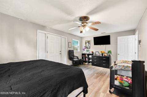 2307 Looking Glass Lane, Jacksonville FL - photo 11 of 19